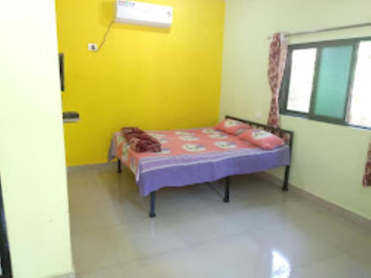 Hotel Sai Sadan Residency,Diveāgar Esterno foto